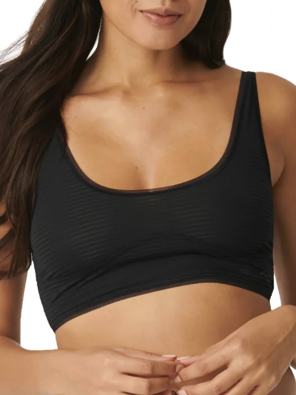 Back - smoothing underwire wired bras for a seamless back Ever Fresh Plus Top - Black Back - smoothing underwire wired bras for a seamless back Ever Fresh Plus Top - Black