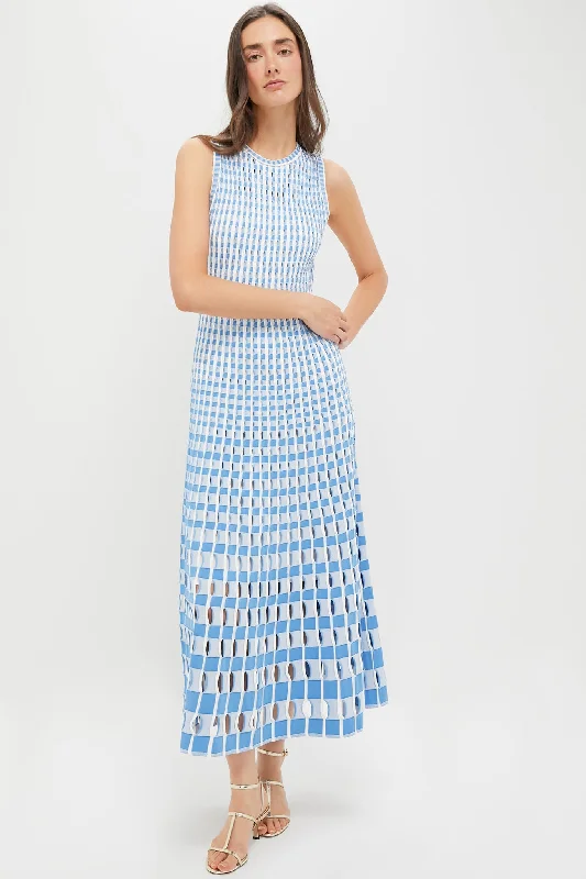 Mini dresses with gathered skirts for a voluminous effect Blue Hydrangea Multi Zelma Maxi Dress Mini dresses with gathered skirts for a voluminous effect Blue Hydrangea Multi Zelma Maxi Dress