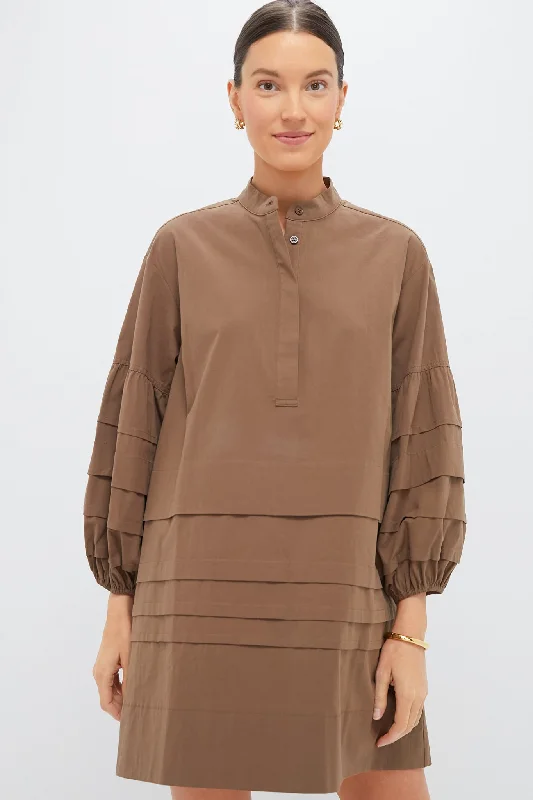 Mini dresses with gathered skirts for a voluminous effect Mocha Chelsea Dress