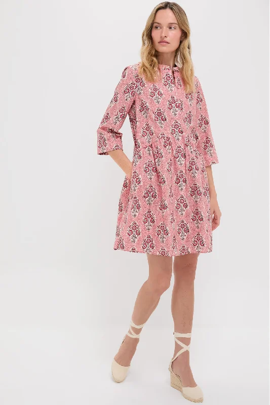 Mini dresses with pleated skirts for a classic look Scarlet Sonata Royal Shirt Dress Mini dresses with pleated skirts for a classic look Scarlet Sonata Royal Shirt Dress
