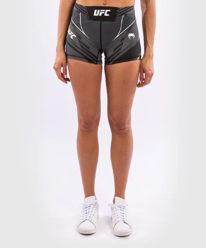 Women's cotton jogger pants UFC Venum Authentic Fight Night Women's Vale Tudo Shorts - Short Fit - Black Women's cotton jogger pants UFC Venum Authentic Fight Night Women's Vale Tudo Shorts - Short Fit - Black