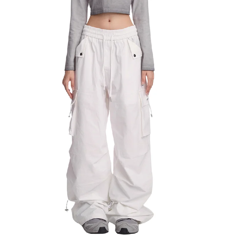 Women's Wide - Leg Denim Cargo Pants in Dark Wash with Distressed Details for a Trendy Appearance Women's Solid Color Large Pocket Cargo Pants Women's Wide - Leg Denim Cargo Pants in Dark Wash with Distressed Details for a Trendy Appearance Women's Solid Color Large Pocket Cargo Pants