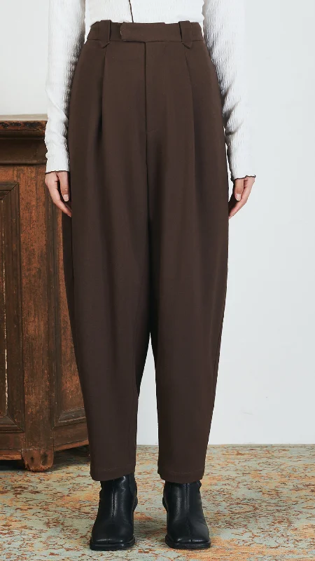 Cuffed Women Shorts for a Laid - Back and Trendy Look  Cocoon Shape Pants