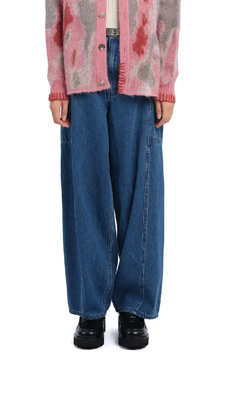Belted Women Shorts to Enhance the Waistline  3D Balloon Jeans