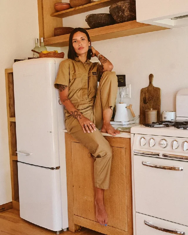Women jumpsuits with pleated pants for a classic and sophisticated look Dayshift Jumpsuit - Ermine Women jumpsuits with pleated pants for a classic and sophisticated look Dayshift Jumpsuit - Ermine