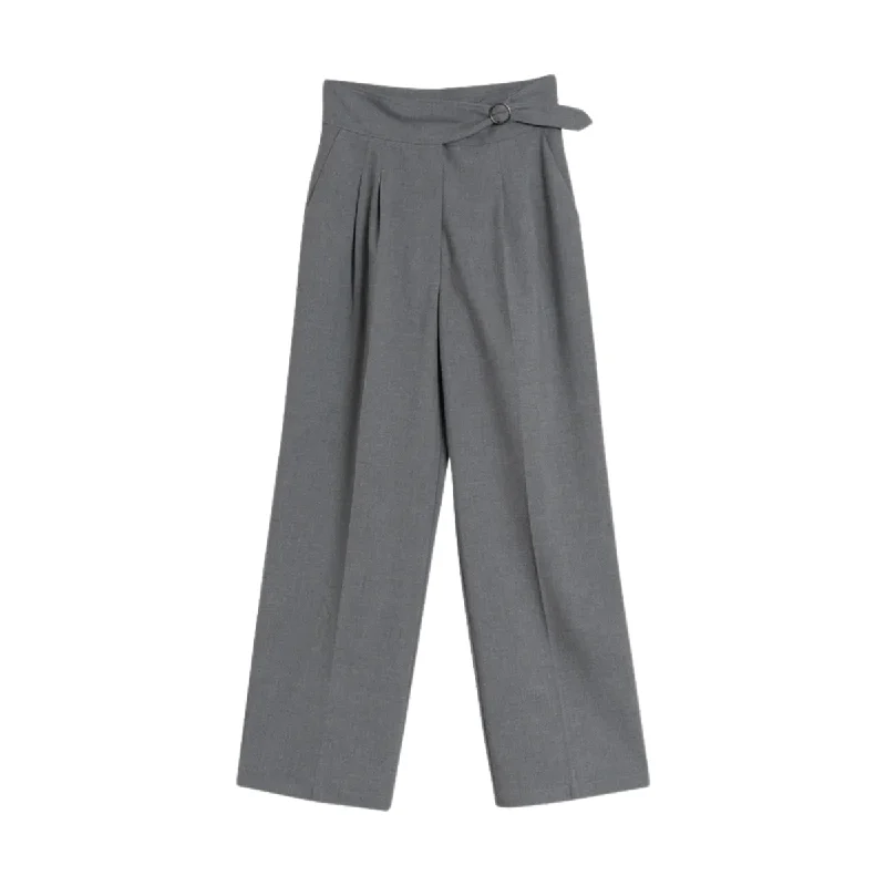 Women jumpsuits with embroidered accents for a personalized and unique touch Pantalon Women jumpsuits with embroidered accents for a personalized and unique touch Pantalon