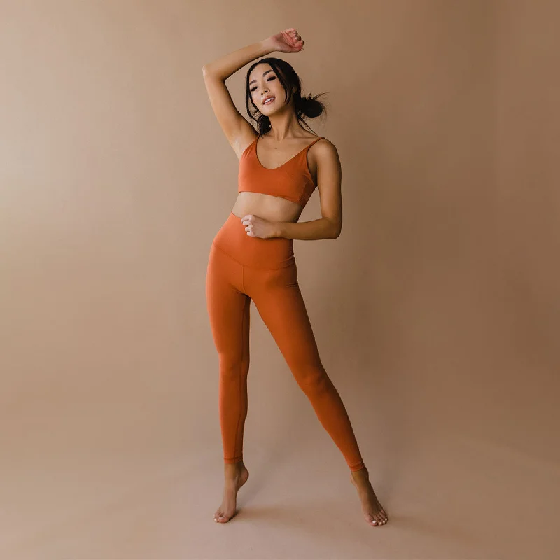 Women's modern - look tight trousers Intention Flow Leggings, Rust