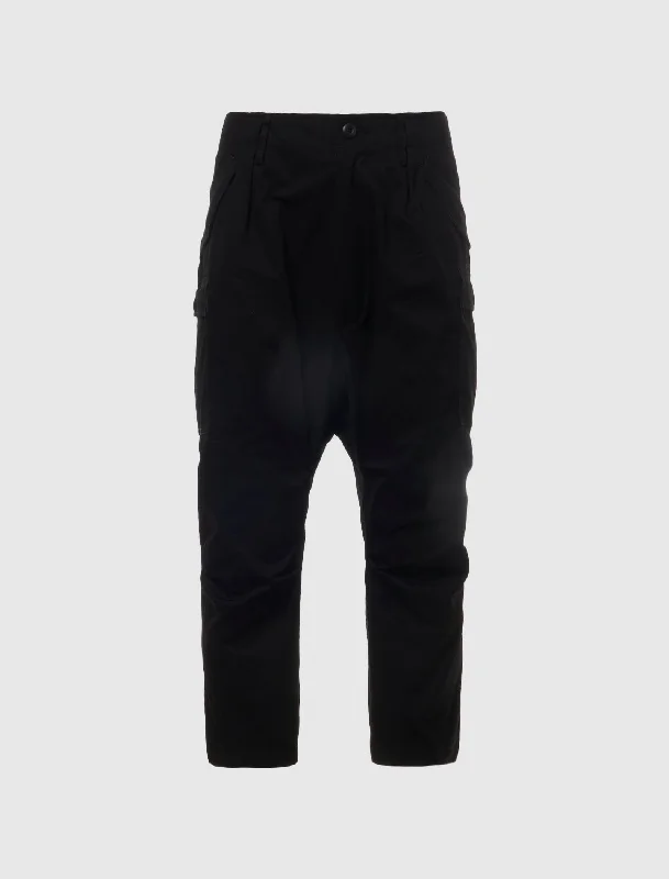 Women's Skinny Fit Leather - Look Cargo Pants in Black for a Bold and Edgy Ensemble CARGO PANTS Women's Skinny Fit Leather - Look Cargo Pants in Black for a Bold and Edgy Ensemble CARGO PANTS