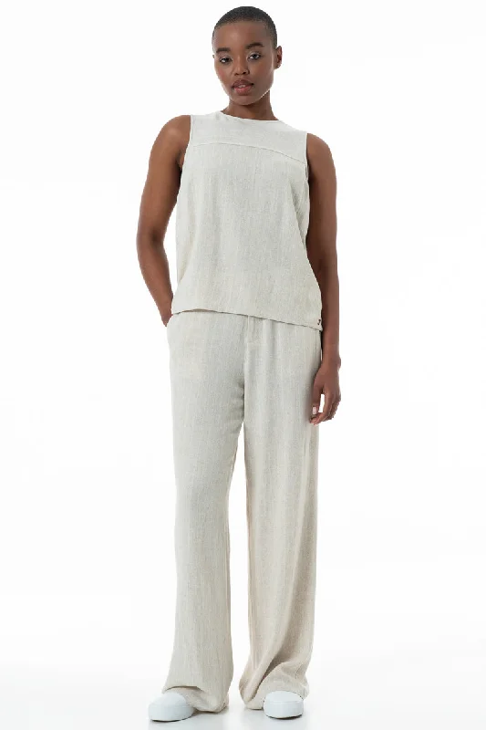 Slim - Fit Women's Compression Sweatpants in Navy for Intense Workouts and Support Linen Pants _ 152032 _ Natural Slim - Fit Women's Compression Sweatpants in Navy for Intense Workouts and Support Linen Pants _ 152032 _ Natural