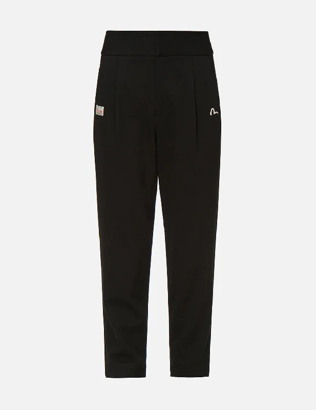 High - Waisted Women's Jogger Sweatpants in Black with Zip Pockets for a Stylish and Practical Look Seagull Embroidered Taper Pants High - Waisted Women's Jogger Sweatpants in Black with Zip Pockets for a Stylish and Practical Look Seagull Embroidered Taper Pants