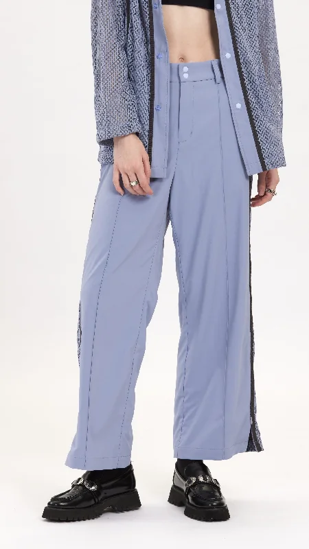 Twill Women Shorts with a Smooth Texture and Durability  Semi-Formal Pants