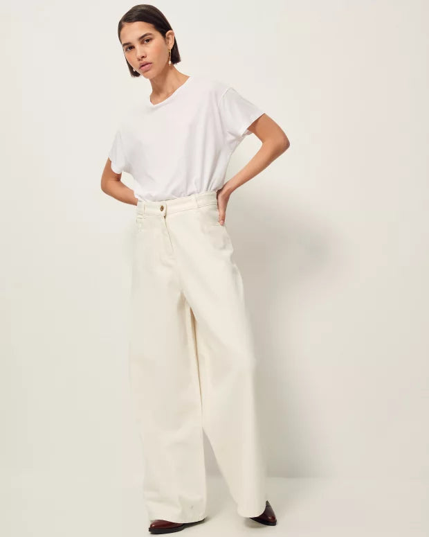 Women jumpsuits with wide - leg pants for a trendy and comfortable fit Dalt Jean 5 Poches Ample Women jumpsuits with wide - leg pants for a trendy and comfortable fit Dalt Jean 5 Poches Ample