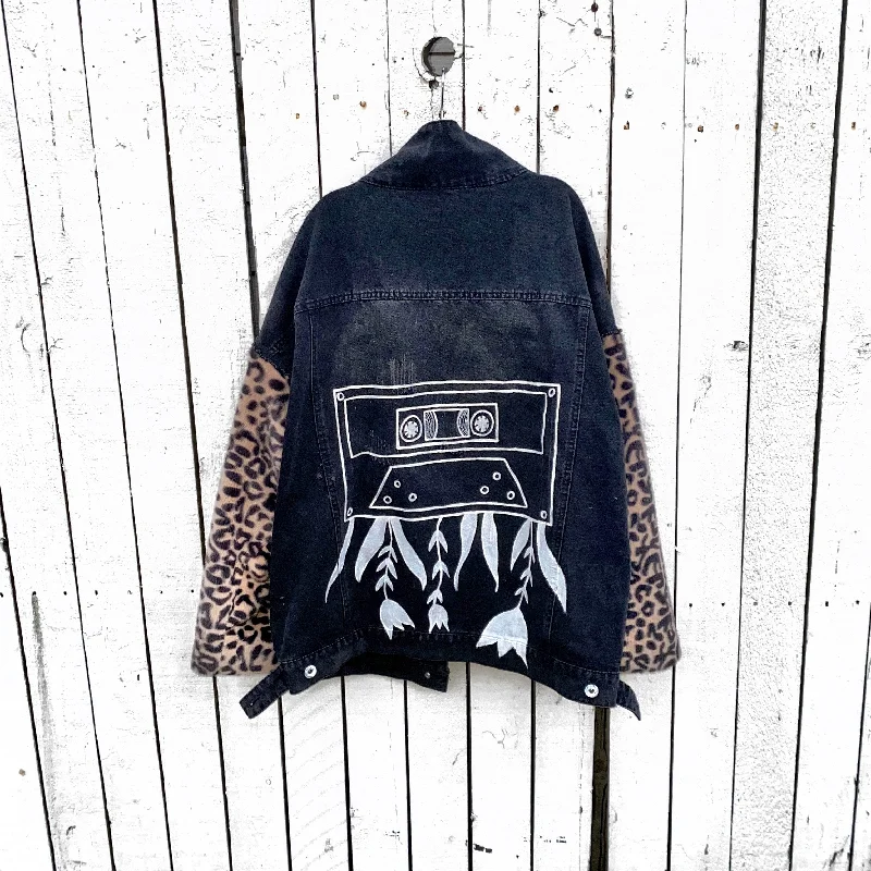Women's cropped leather jackets with silver zippers for a punk - inspired outfit 'CASSETTE LIFE' DENIM JACKET Women's cropped leather jackets with silver zippers for a punk - inspired outfit 'CASSETTE LIFE' DENIM JACKET