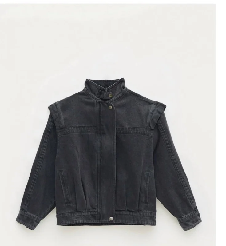 Plus - Size Denim Top for a Comfortable and Stylish Fit Denim With Shoulder Detail Jacket In Black Plus - Size Denim Top for a Comfortable and Stylish Fit Denim With Shoulder Detail Jacket In Black