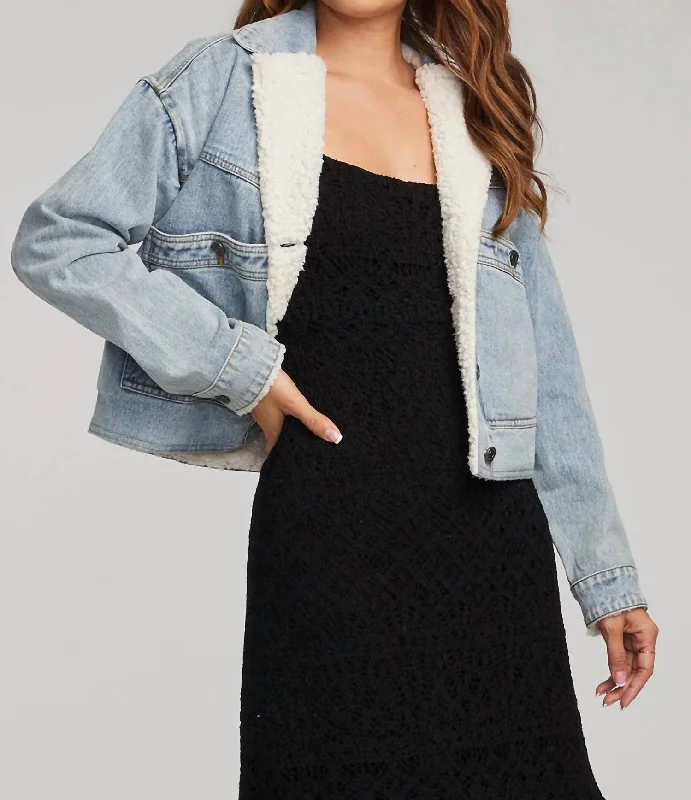 Cropped Denim Top to Pair with High - Waisted Bottoms Ezra Denim Sherpa Jacket In Stonewash Cropped Denim Top to Pair with High - Waisted Bottoms Ezra Denim Sherpa Jacket In Stonewash