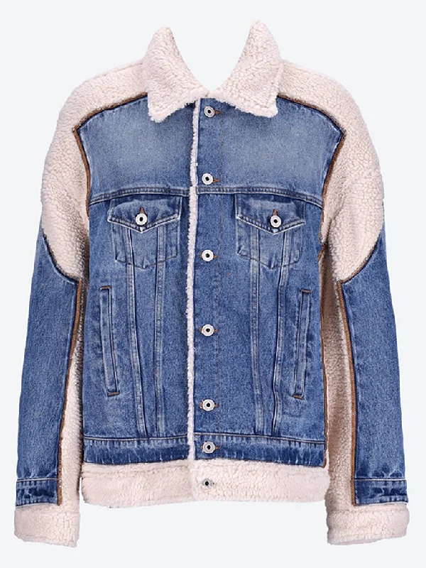 Women's faux fur - trimmed denim jackets for a trendy and cozy style Mix shearling denim jacket Women's faux fur - trimmed denim jackets for a trendy and cozy style Mix shearling denim jacket