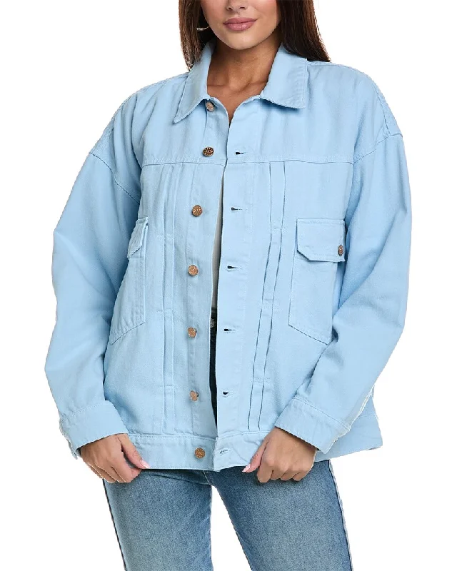 Oversized Denim Top for a Relaxed and Casual Vibe MOTHER Denim SNACKS! The Big Bite Jacket Oversized Denim Top for a Relaxed and Casual Vibe MOTHER Denim SNACKS! The Big Bite Jacket