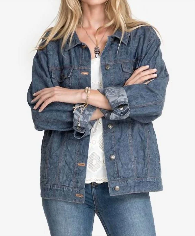 Women's long - length wool blend jackets for a warm and stylish winter look Qiva Denim Jacket In Denim Blue Women's long - length wool blend jackets for a warm and stylish winter look Qiva Denim Jacket In Denim Blue