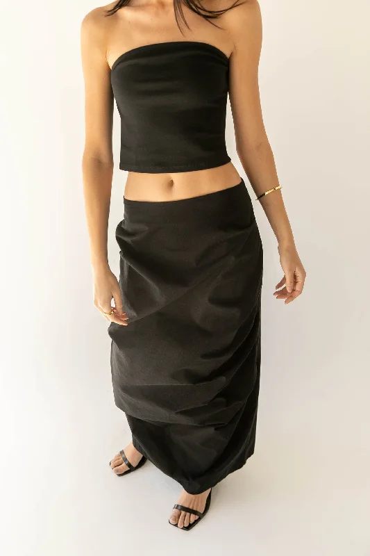 Skirts for a nature walk GATHERED DETAIL COLUMN MAXI SKIRT