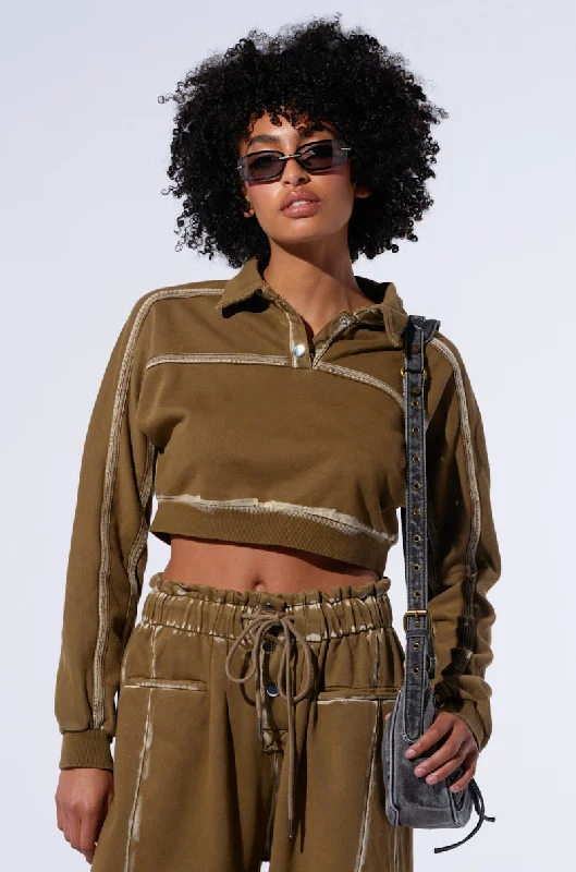 Women's sherpa - lined hoodie for extreme cold weather outdoor activities STREET TALK CROP SWEATSHIRT