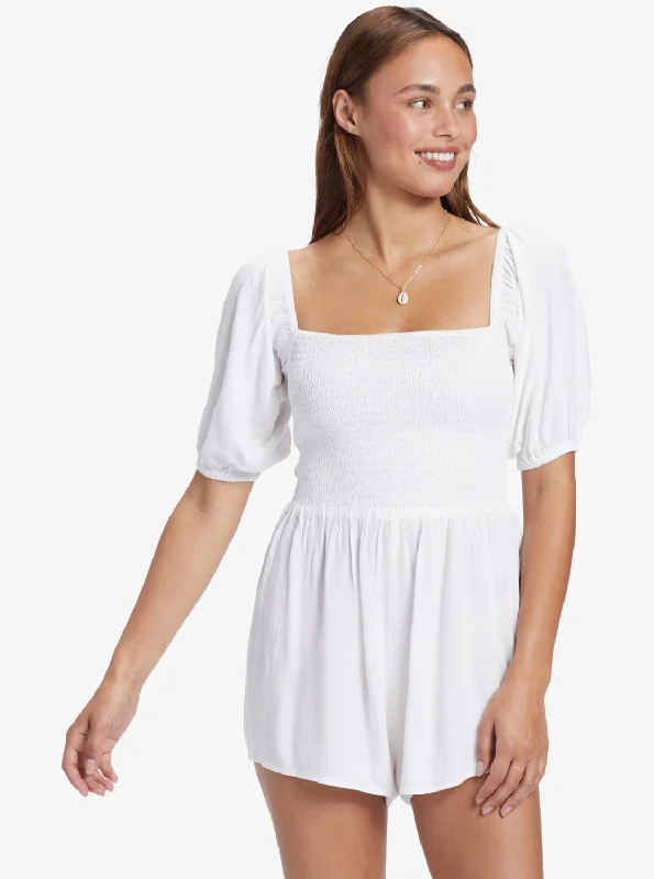 Ruffled women jumpsuits with a feminine touch for a date night Barefoot Babe Romper - Snow White Ruffled women jumpsuits with a feminine touch for a date night Barefoot Babe Romper - Snow White