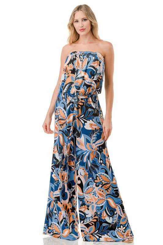 Women jumpsuits with pom - pom trims for a playful and festive look Delilah Jumpsuit Women jumpsuits with pom - pom trims for a playful and festive look Delilah Jumpsuit