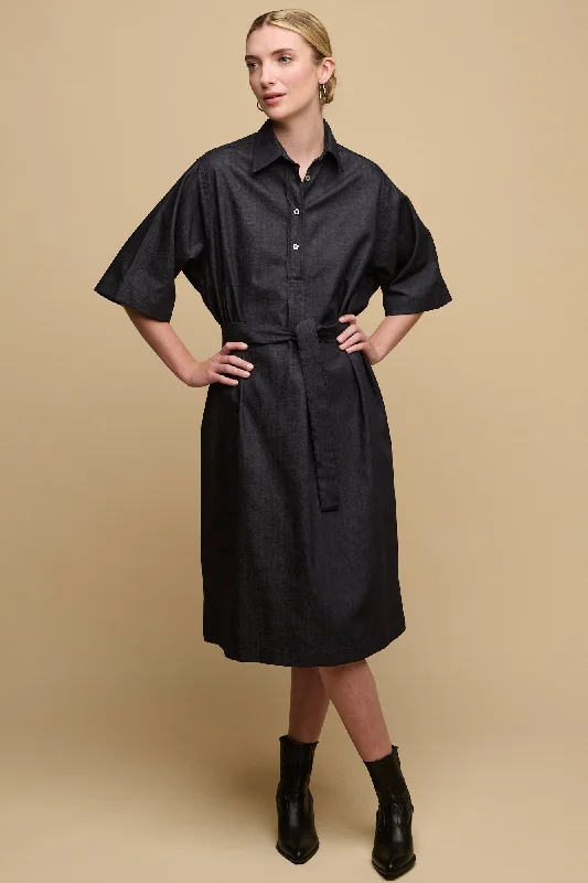 Strapless women jumpsuits for a beachside wedding or resort wear Women's Straight Denim Dress - Indigo Strapless women jumpsuits for a beachside wedding or resort wear Women's Straight Denim Dress - Indigo