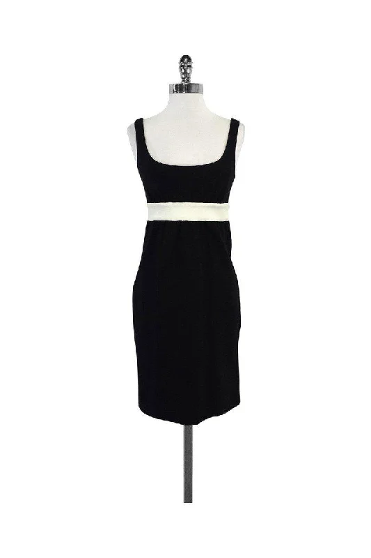 Mermaid - Style Women Dress with a Fitted Silhouette for Special Occasions Mermaid - Style Women Dress with a Fitted Silhouette for Special Occasions Diane von Furstenberg - Black & White Empire Waist Dress Sz 4