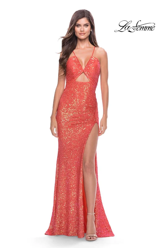 Mermaid - Style Women Dress with a Fitted Silhouette for Special Occasions Mermaid - Style Women Dress with a Fitted Silhouette for Special Occasions La Femme 31449