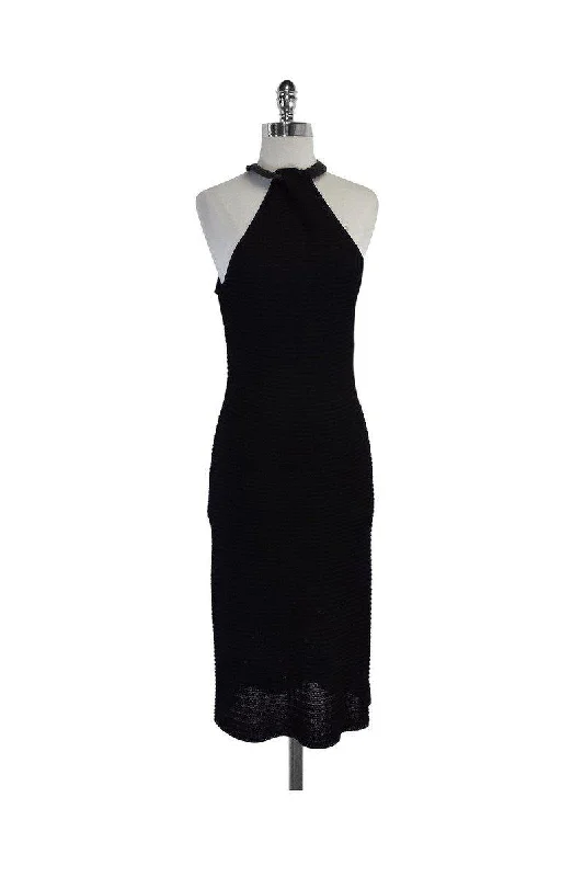 Little Black Women Dress with Sequins for a Glamorous Night Out Little Black Women Dress with Sequins for a Glamorous Night Out Ralph Lauren Black Label - Black Knit High Neck Dress Sz L