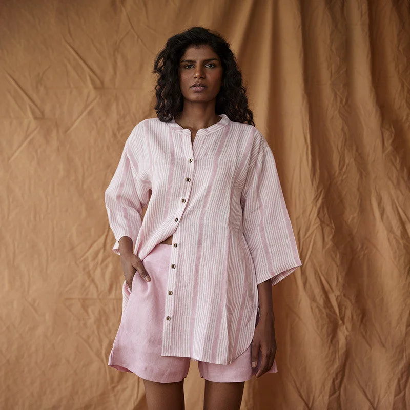 Halter Neck Women Dress to Show Off the Shoulders and Neckline Halter Neck Women Dress to Show Off the Shoulders and Neckline Pure Linen Shirt | Oversized Shirt | Pink & White