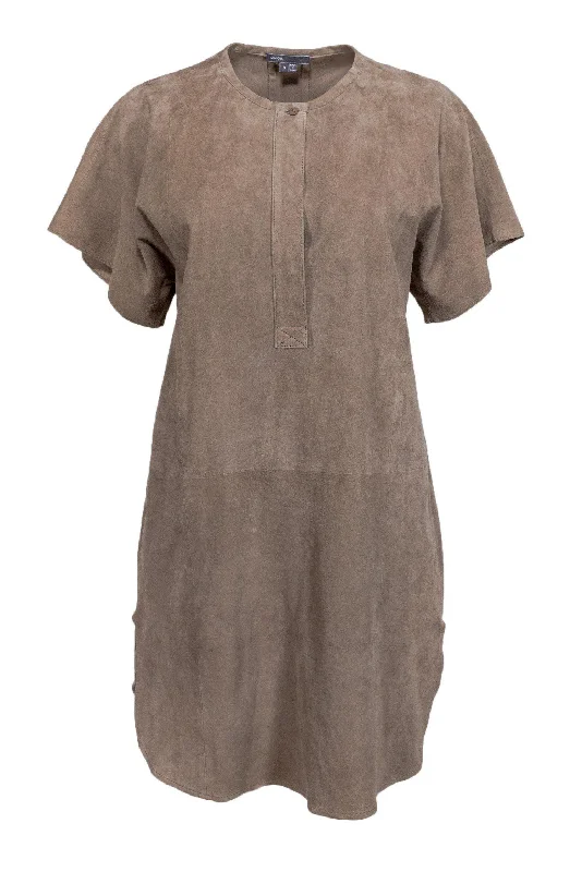 Printed Abstract Women Dress for a Modern and Artistic Appeal Printed Abstract Women Dress for a Modern and Artistic Appeal Vince - Beige Suede Shift Dress Sz S
