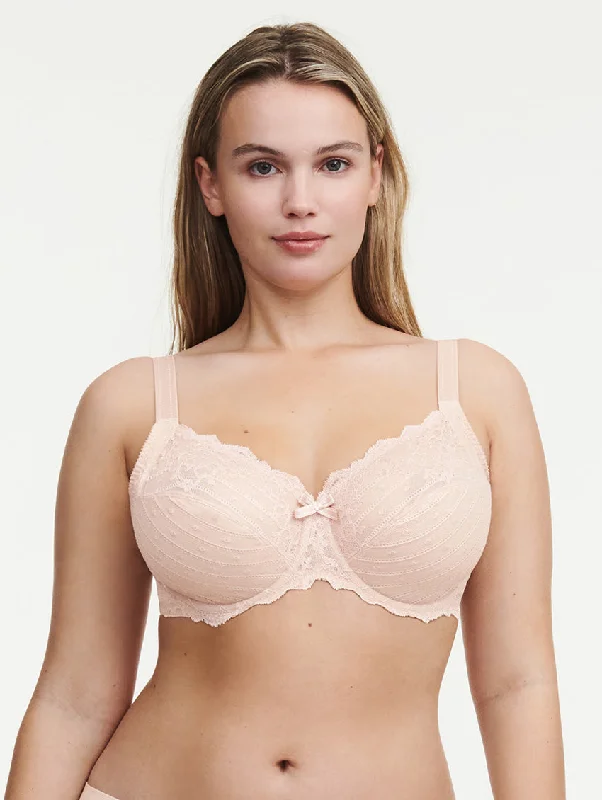bralette bras for a trendy and comfortable style Bra with a moisture - wicking memory foam cup for sweaty conditions Chantelle Rive Gauche Bra bralette bras for a trendy and comfortable style Bra with a moisture - wicking memory foam cup for sweaty conditions Chantelle Rive Gauche Bra