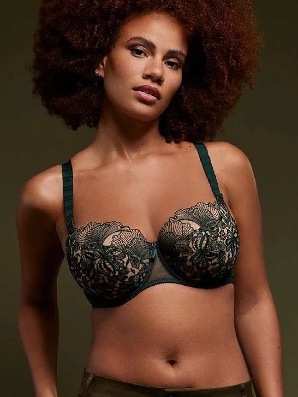 lace bras for a romantic look Bra with a seamless back for a smooth look under clothes Empreinte Agathe Low Neck Bra lace bras for a romantic look Bra with a seamless back for a smooth look under clothes Empreinte Agathe Low Neck Bra