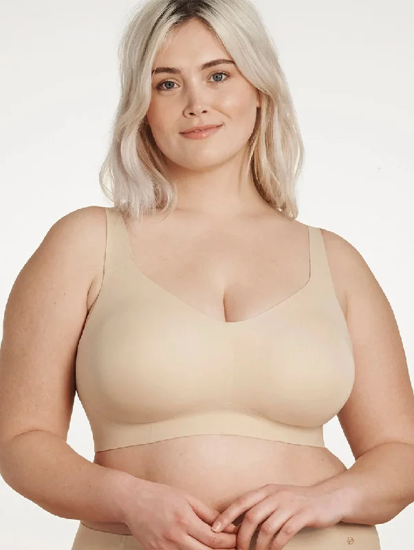 minimizer bras to reduce bust size Bra with a mesh panel for added breathability Evelyn & Bobbie Beyond Bra minimizer bras to reduce bust size Bra with a mesh panel for added breathability Evelyn & Bobbie Beyond Bra