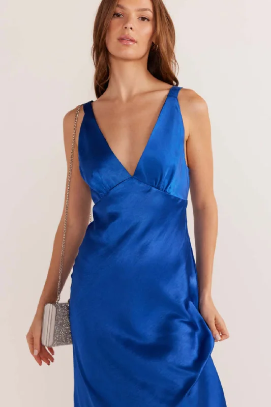 Mermaid - Style Women Dress with a Fitted Silhouette for Special Occasions Mermaid - Style Women Dress with a Fitted Silhouette for Special Occasions Aoki Sapphire Bias Slip Satin Midi Dress Mermaid - Style Women Dress with a Fitted Silhouette for Special Occasions Mermaid - Style Women Dress with a Fitted Silhouette for Special Occasions Aoki Sapphire Bias Slip Satin Midi Dress
