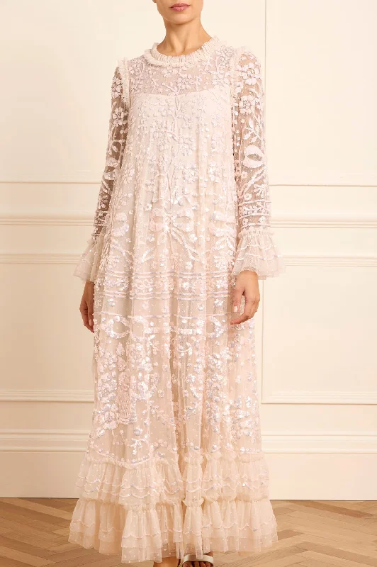 Empire Waist Women Dress to Accentuate the Bust and Conceal the Waist Empire Waist Women Dress to Accentuate the Bust and Conceal the Waist Celia Long Sleeve Ankle Gown