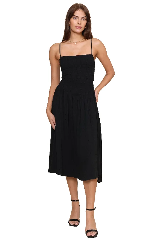 Printed Abstract Women Dress for a Modern and Artistic Appeal Printed Abstract Women Dress for a Modern and Artistic Appeal Coby Dress Printed Abstract Women Dress for a Modern and Artistic Appeal Printed Abstract Women Dress for a Modern and Artistic Appeal Coby Dress