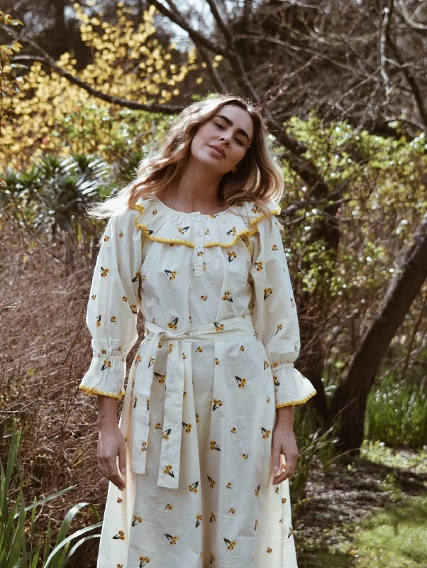Ruffled Women Dress with Multiple Layers for a Playful and Girly Style Ruffled Women Dress with Multiple Layers for a Playful and Girly Style 100% RECYCLED COTTON - MARTHA EMBROIDERED DAFFODIL Ruffled Women Dress with Multiple Layers for a Playful and Girly Style Ruffled Women Dress with Multiple Layers for a Playful and Girly Style 100% RECYCLED COTTON - MARTHA EMBROIDERED DAFFODIL