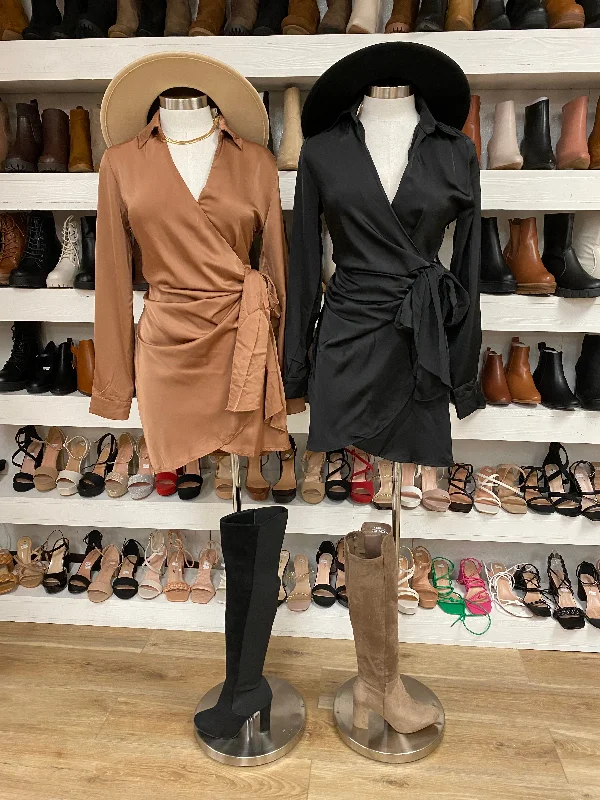 Printed Abstract Women Dress for a Modern and Artistic Appeal Printed Abstract Women Dress for a Modern and Artistic Appeal Cross front Satin Dress Printed Abstract Women Dress for a Modern and Artistic Appeal Printed Abstract Women Dress for a Modern and Artistic Appeal Cross front Satin Dress