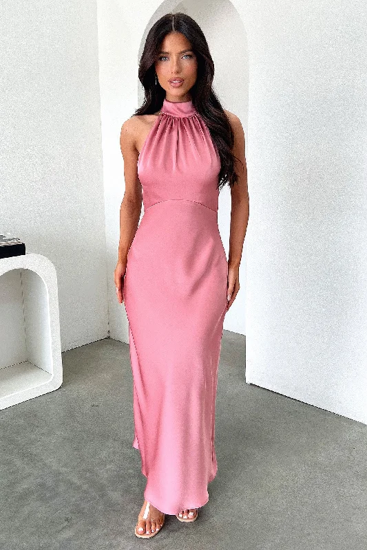 Long - Sleeve Women Dress in Velvet for a Luxurious Winter Look Long - Sleeve Women Dress in Velvet for a Luxurious Winter Look Daphne Dress - Rose Long - Sleeve Women Dress in Velvet for a Luxurious Winter Look Long - Sleeve Women Dress in Velvet for a Luxurious Winter Look Daphne Dress - Rose