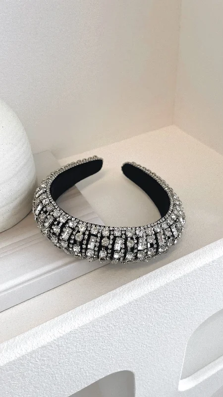 Little Black Women Dress with Sequins for a Glamorous Night Out Little Black Women Dress with Sequins for a Glamorous Night Out Delacruz Headband - Black/Silver Little Black Women Dress with Sequins for a Glamorous Night Out Little Black Women Dress with Sequins for a Glamorous Night Out Delacruz Headband - Black/Silver