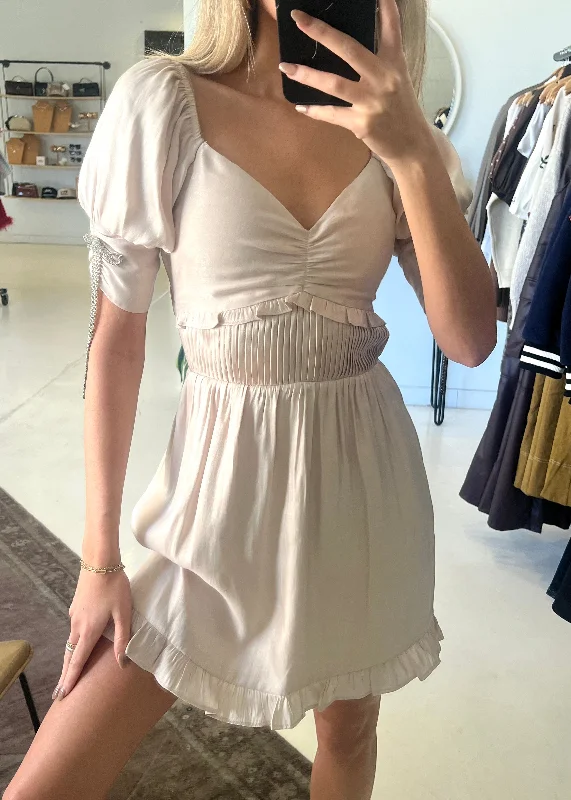 Off - the - Shoulder Women Dress for a Romantic and Feminine Look Off - the - Shoulder Women Dress for a Romantic and Feminine Look ELAINE DRESS Off - the - Shoulder Women Dress for a Romantic and Feminine Look Off - the - Shoulder Women Dress for a Romantic and Feminine Look ELAINE DRESS