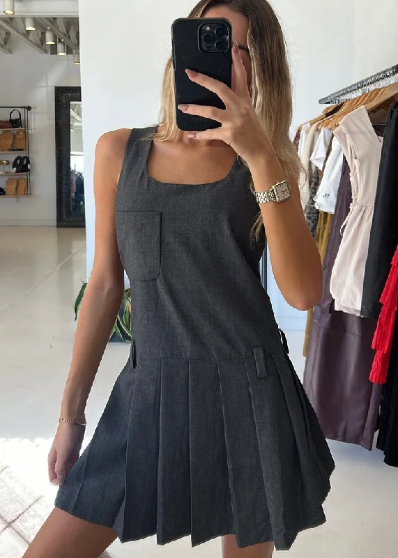 Shift Women Dress with a Simple and Classic Design for Everyday Wear Shift Women Dress with a Simple and Classic Design for Everyday Wear BLAIRE PLEATED MINI DRESS