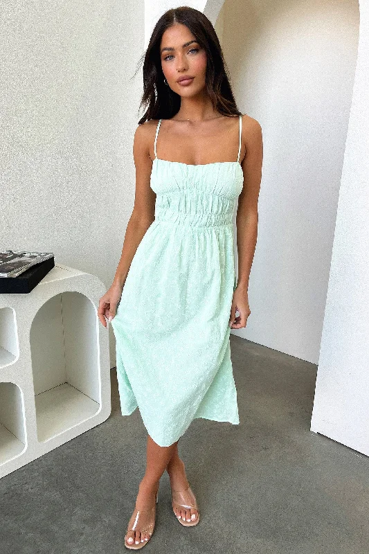 Shift Women Dress with a Simple and Classic Design for Everyday Wear Shift Women Dress with a Simple and Classic Design for Everyday Wear Mik Midi Dress - Sage Shift Women Dress with a Simple and Classic Design for Everyday Wear Shift Women Dress with a Simple and Classic Design for Everyday Wear Mik Midi Dress - Sage