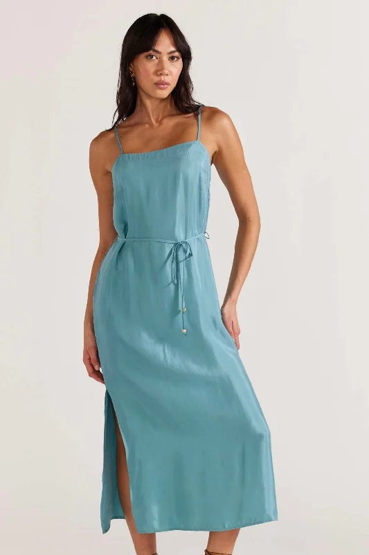 Empire Waist Women Dress to Accentuate the Bust and Conceal the Waist Empire Waist Women Dress to Accentuate the Bust and Conceal the Waist Nola Duckegg Cupro Midi Slip Dress Empire Waist Women Dress to Accentuate the Bust and Conceal the Waist Empire Waist Women Dress to Accentuate the Bust and Conceal the Waist Nola Duckegg Cupro Midi Slip Dress