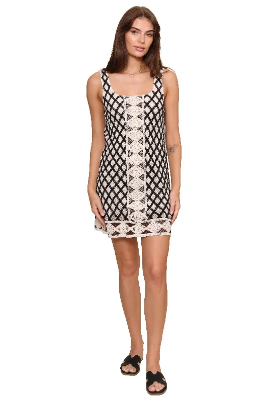 Strapless Women Dress with a Built - in Bra for Comfort and Support Strapless Women Dress with a Built - in Bra for Comfort and Support Playa Crochet Dress Strapless Women Dress with a Built - in Bra for Comfort and Support Strapless Women Dress with a Built - in Bra for Comfort and Support Playa Crochet Dress