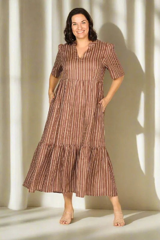 Wrap - Style Women Dress with Adjustable Fit for All Body Types Wrap - Style Women Dress with Adjustable Fit for All Body Types Sabre Linen V-Neck Dress in Nutmeg Wrap - Style Women Dress with Adjustable Fit for All Body Types Wrap - Style Women Dress with Adjustable Fit for All Body Types Sabre Linen V-Neck Dress in Nutmeg
