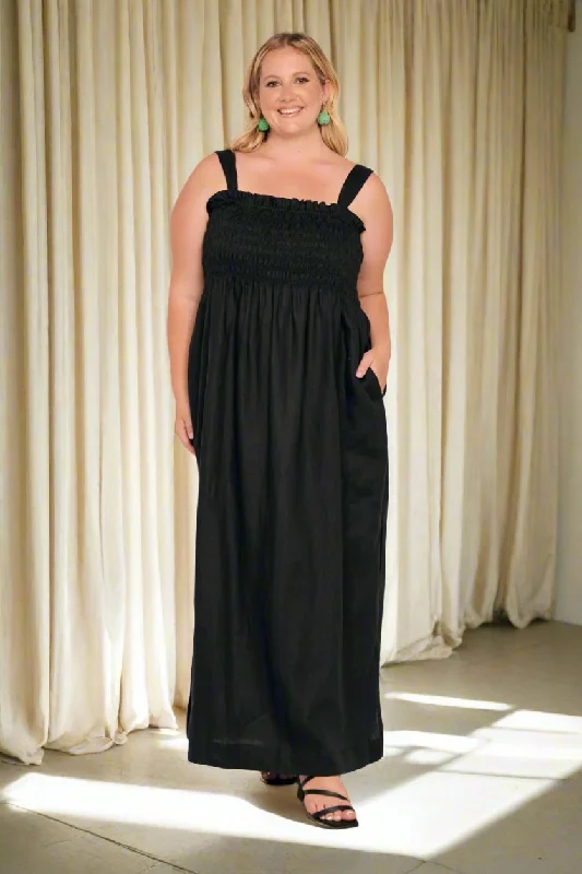 Long - Sleeve Women Dress in Velvet for a Luxurious Winter Look Long - Sleeve Women Dress in Velvet for a Luxurious Winter Look Sherry Linen Strapless Maxi Dress in Black Long - Sleeve Women Dress in Velvet for a Luxurious Winter Look Long - Sleeve Women Dress in Velvet for a Luxurious Winter Look Sherry Linen Strapless Maxi Dress in Black
