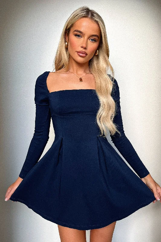 Long - Sleeve Women Dress in Velvet for a Luxurious Winter Look Long - Sleeve Women Dress in Velvet for a Luxurious Winter Look Tabitha Mini Dress - Navy Long - Sleeve Women Dress in Velvet for a Luxurious Winter Look Long - Sleeve Women Dress in Velvet for a Luxurious Winter Look Tabitha Mini Dress - Navy